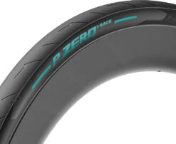Pirelli Pneus Pliable P ZERO Race Colour Edition